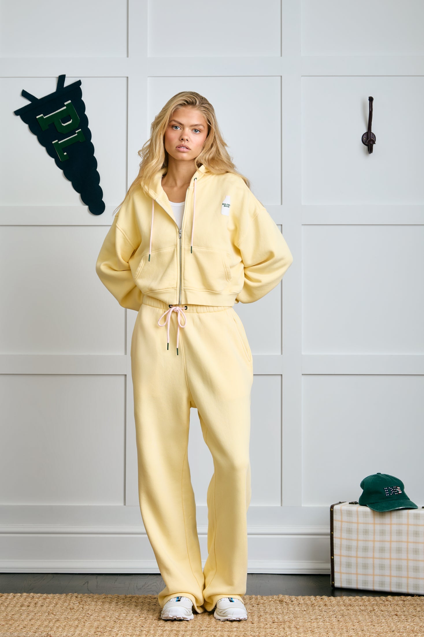 Milk Bottle Cropped Zip Up - Yellow